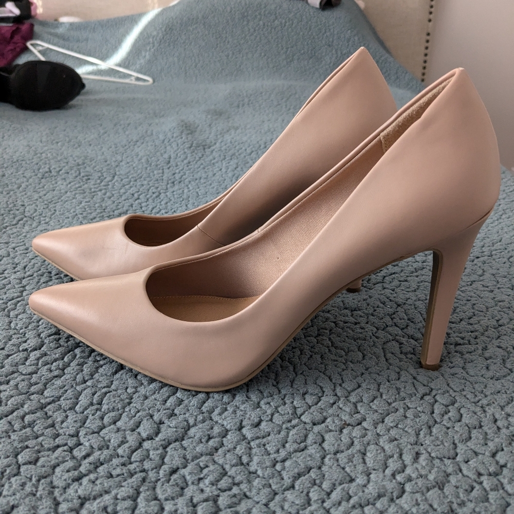 Christian Siriano Nude Heels